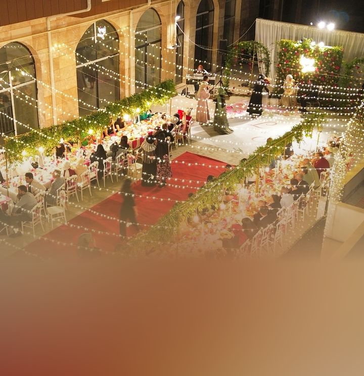 By Lisa Wedding Açık Hava Davet Evi