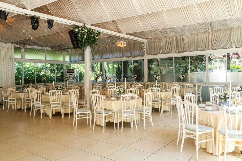 Konak 18 Yeşilbahçe