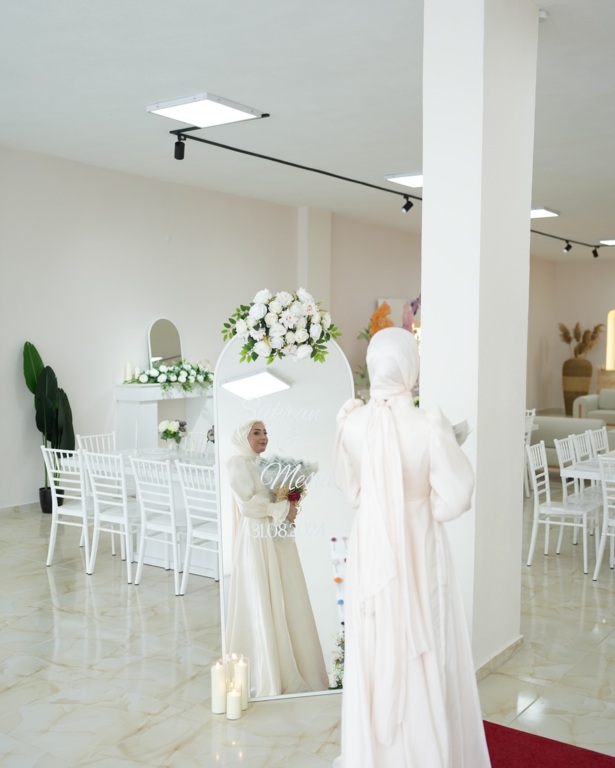 Ezgi İsteme ve Davet Evi