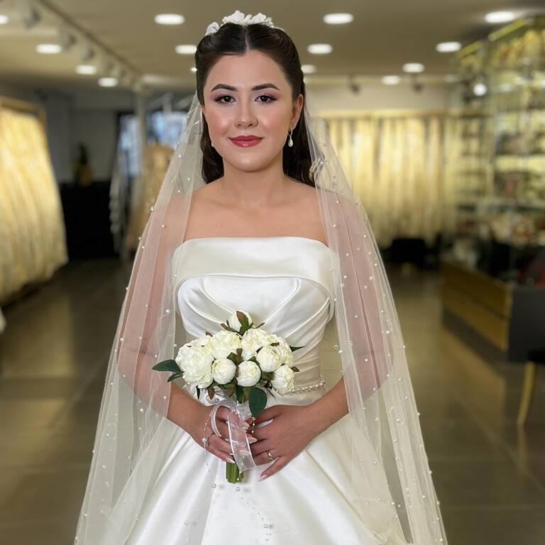 Lovella Bridal