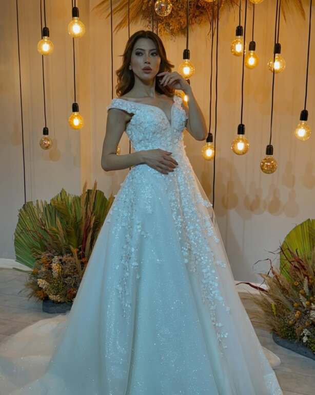 Lovella Bridal