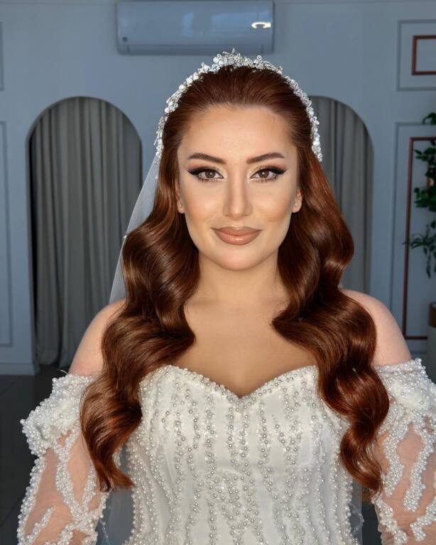 Merve Delimehmet Hair & Makeup