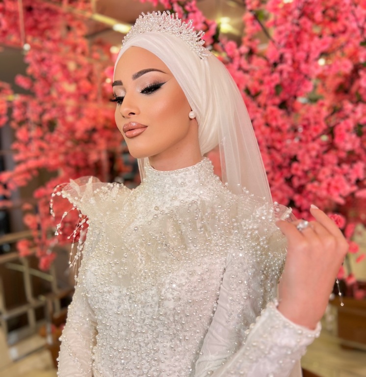 Zeynep Mutlu Hair Designer