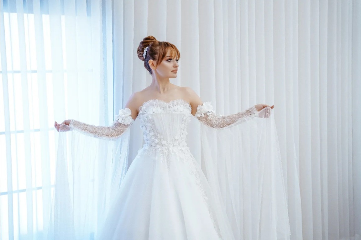 Tuğra Gelinlik ve Moda Evi