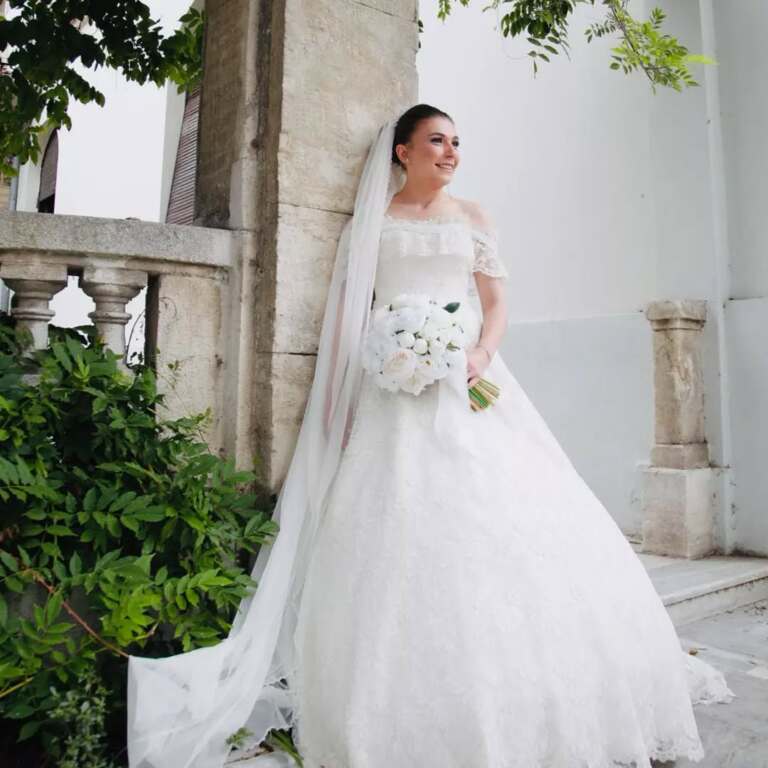 Tuğra Gelinlik ve Moda Evi