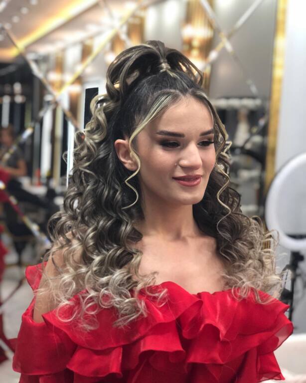 Ufuk Turna Salon Diva