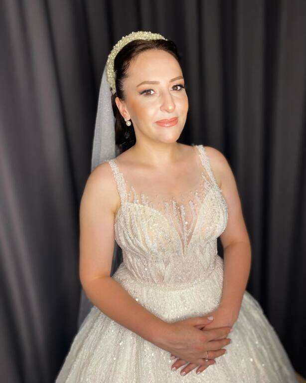 Esra Şahin Güzellik & Kuaför Salonu