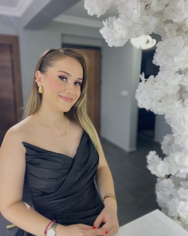 Rabia Kaplan Hair & Makeup Studio