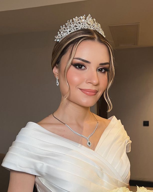 Elif Karsak - 2605443
