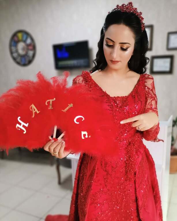 Nazenin Bayan Kuaförü