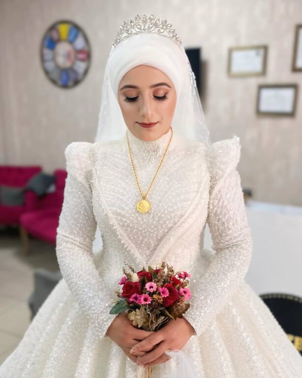 Nazenin Bayan Kuaförü