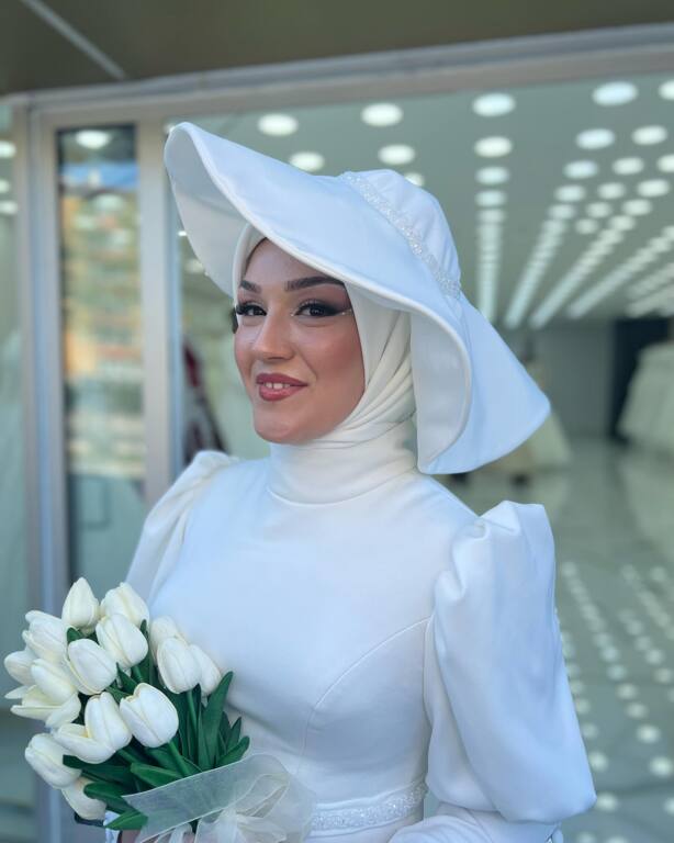 Sultan Çelik Gelinlik