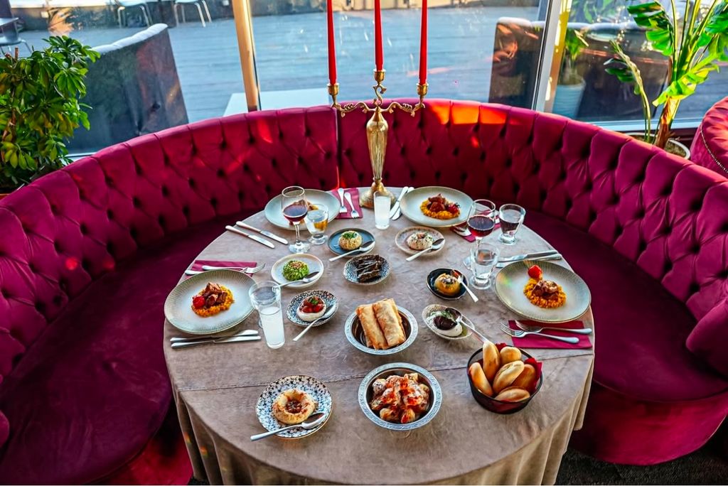 Queen Roof İstanbul In Dedeman