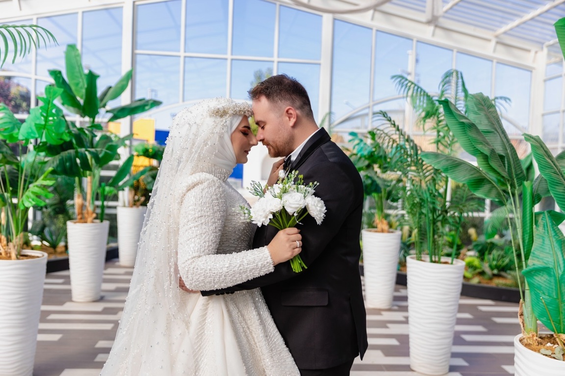 Dilan Seven Wedding Photo