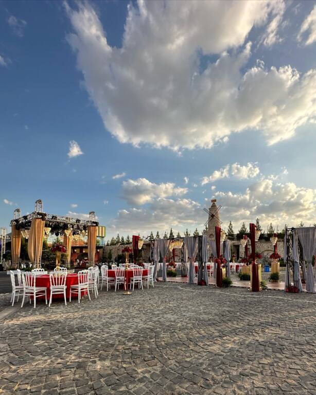 Pınar Çiçek Davet Organizasyon