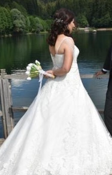 Suzan Gelinlik ve Modaevi