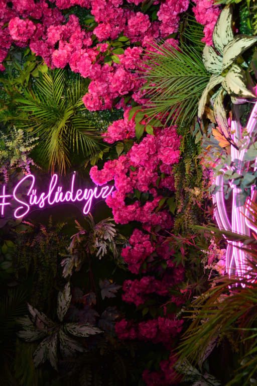 Süslü Bahçe Event