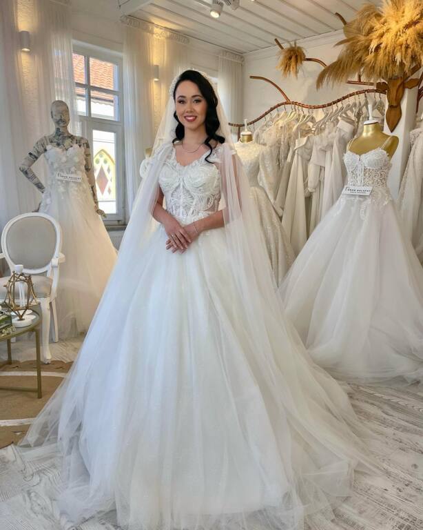 Özkan Kalafat Haute Couture