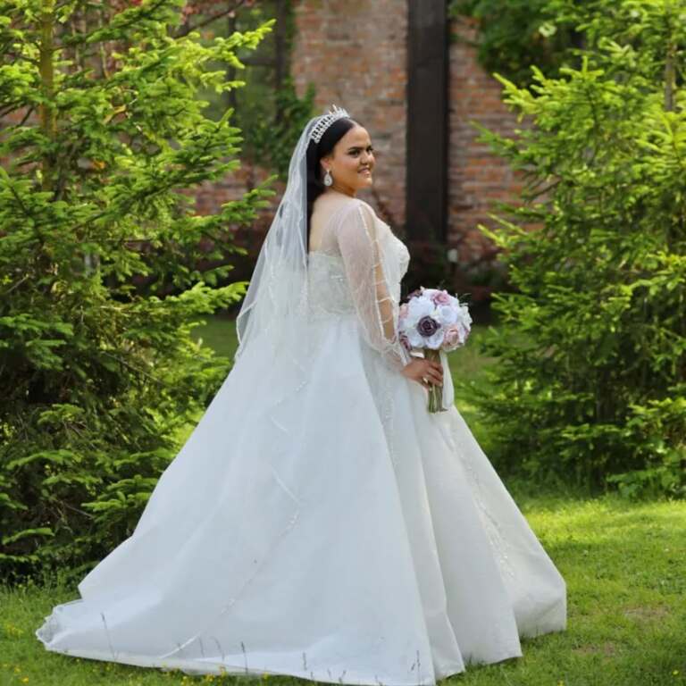 Nesli Bride