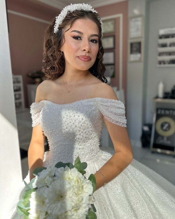 Ebru Kuru Hair Salon