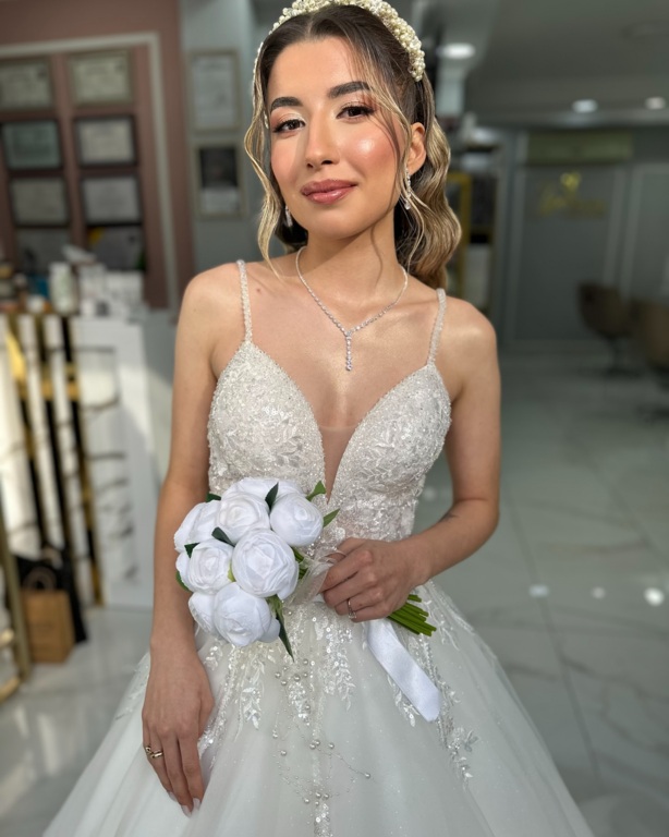 Ebru Kuru Hair Salon