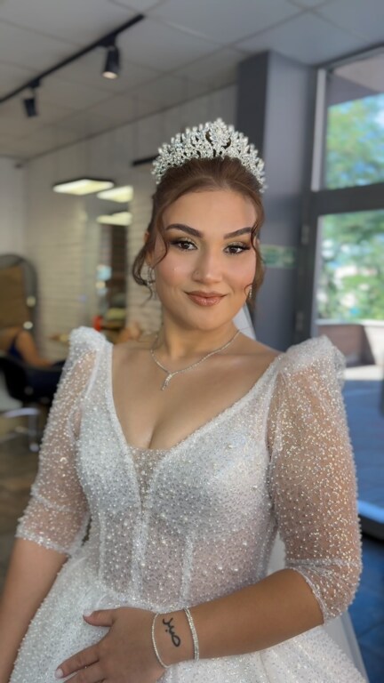 Hüseyin Uzunal Kuaför