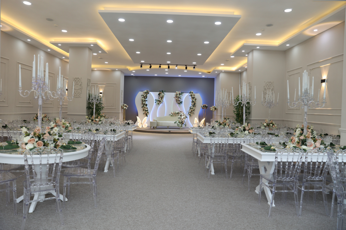 Gloria Event