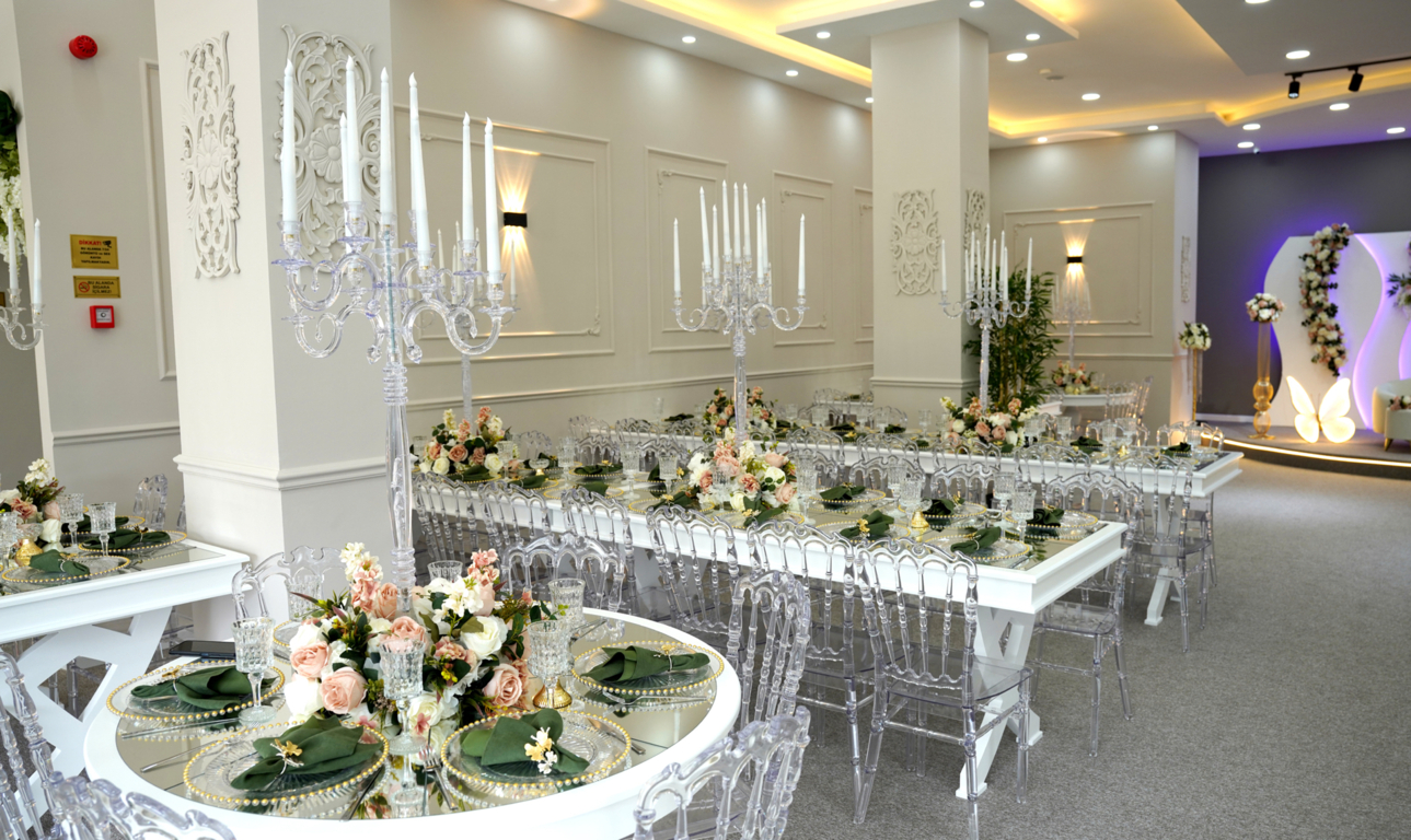Gloria Event