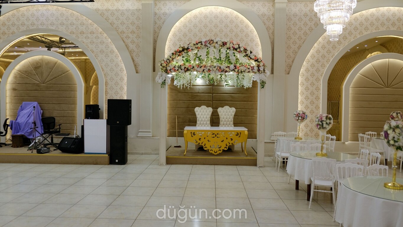 Zümrüt Plaza Düğün ve Organizasyon