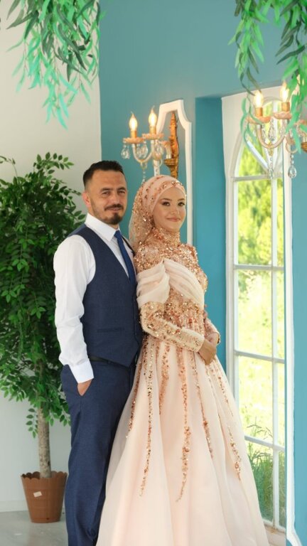 Münevver Urhan Bridal