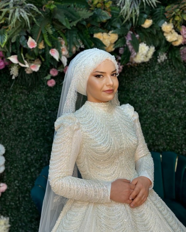 Münevver Urhan Bridal