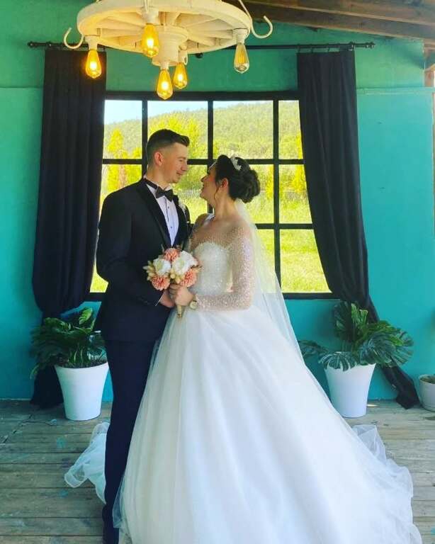 Münevver Urhan Bridal