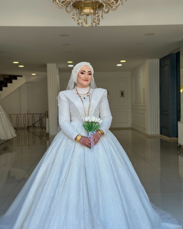 Ahwen Gelinlik Bingöl