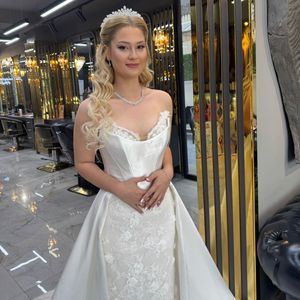 Özgür Çiftegöz Hair Design Makeup