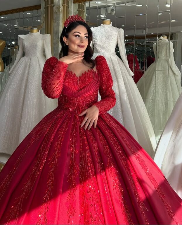 Rojda Kanbay Gelinlik Bitlis