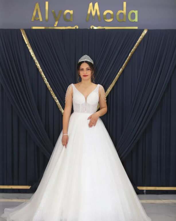 Alya Moda Gelinlik