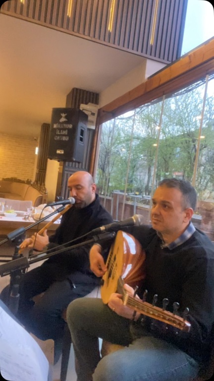 Hiranur İlahi Grubu