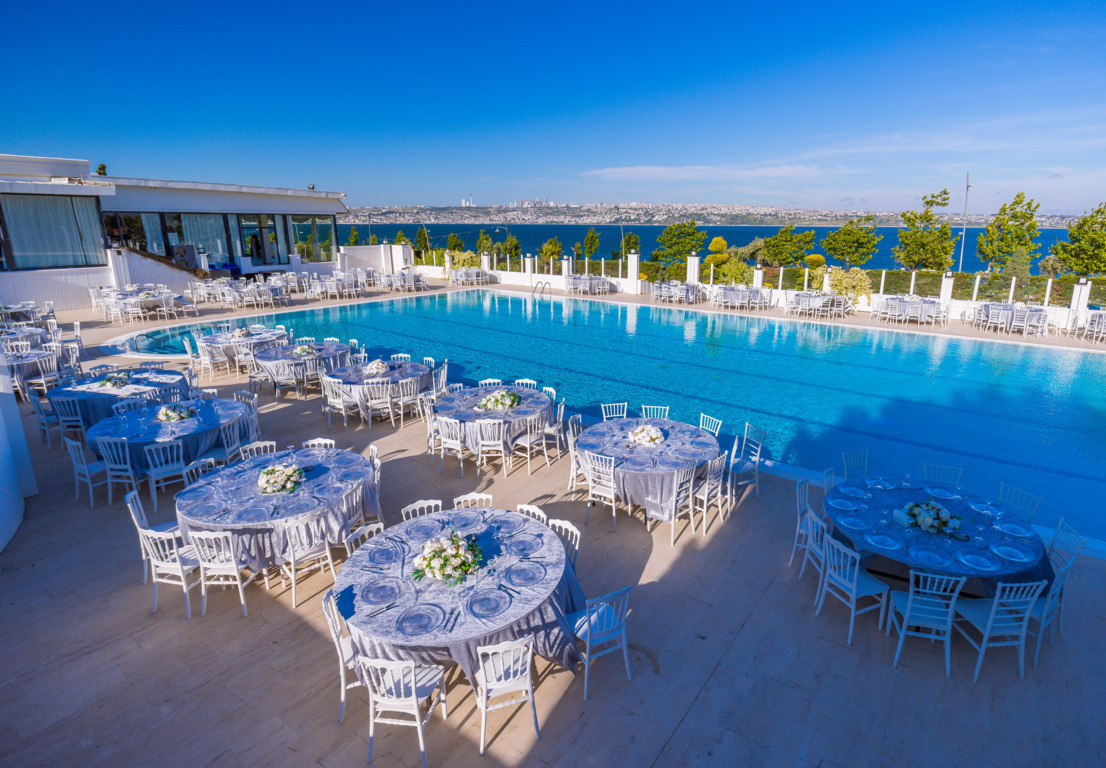 Oba My Club Poolside Wedding