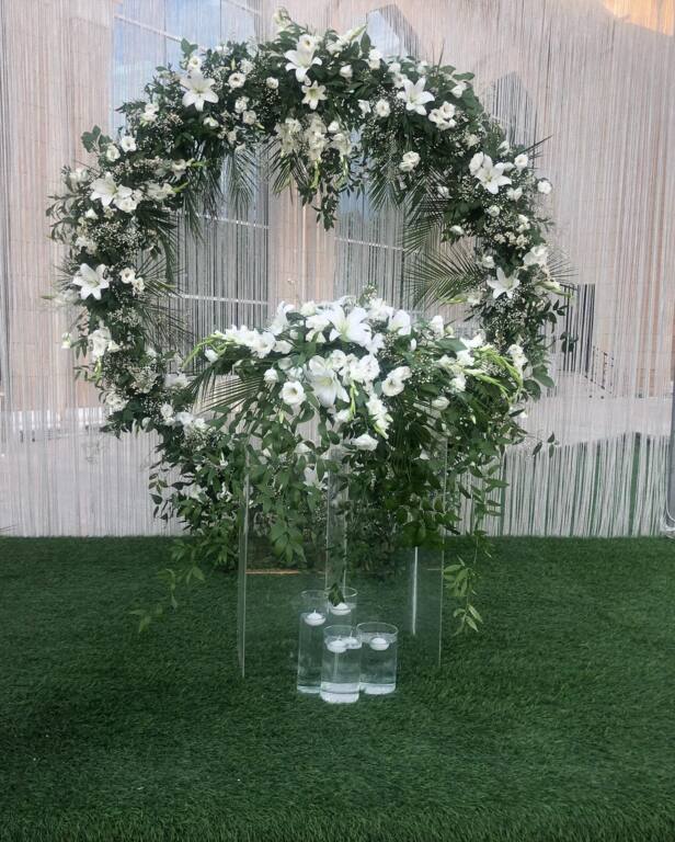 İki Alyans Kır Bahçesi