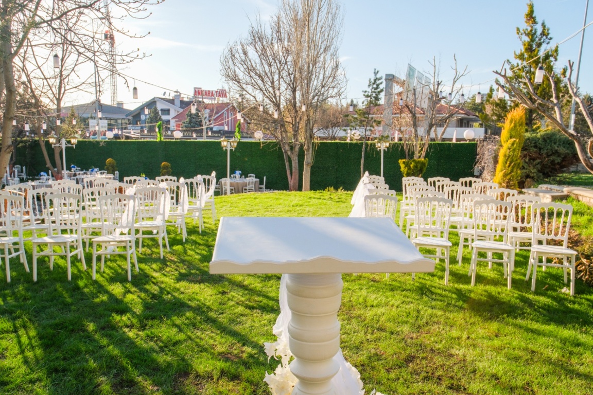 İncek Han Garden
