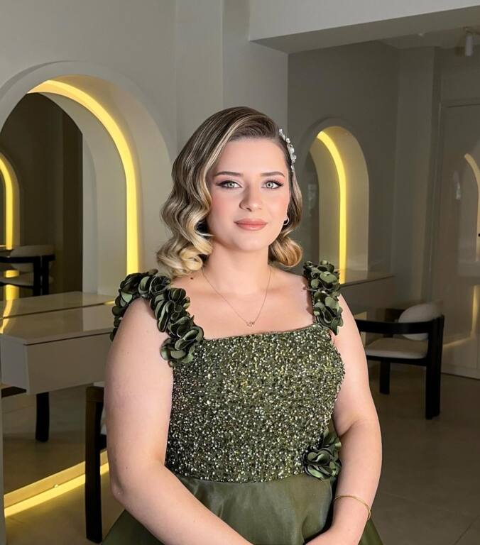 Kübra Ateş Gümüşhane