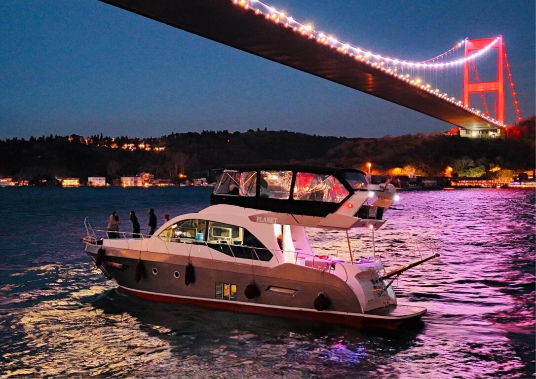 Planet Yachting Organizasyon