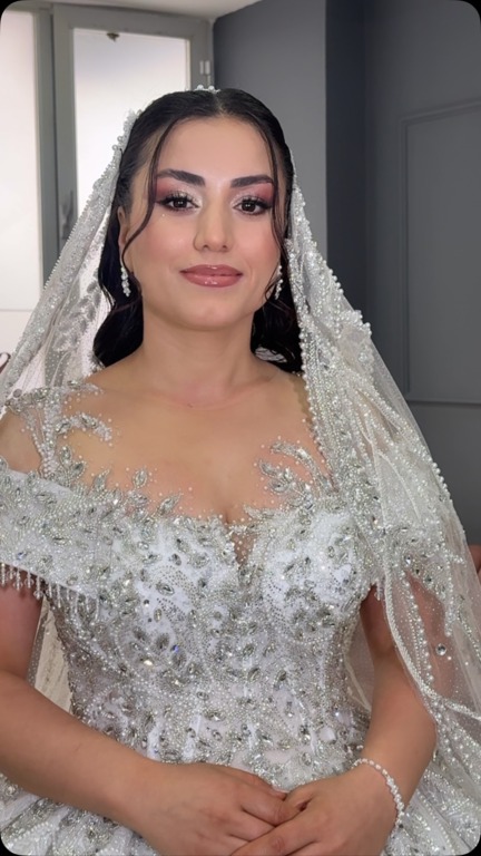 Hair Makeup by Selcan