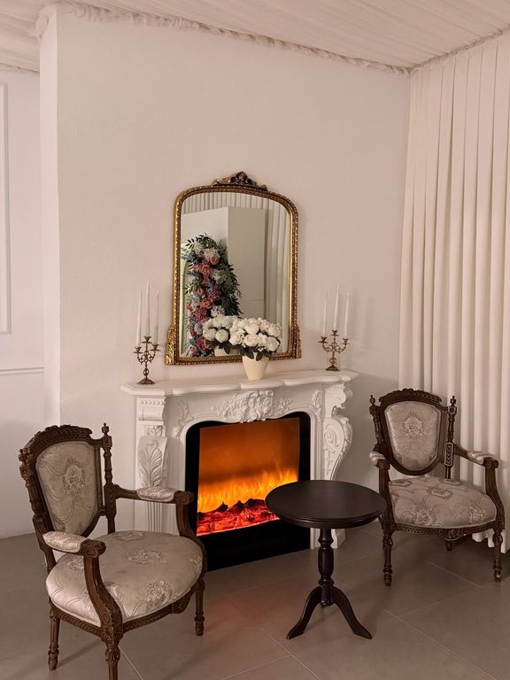 Pearl House Davet