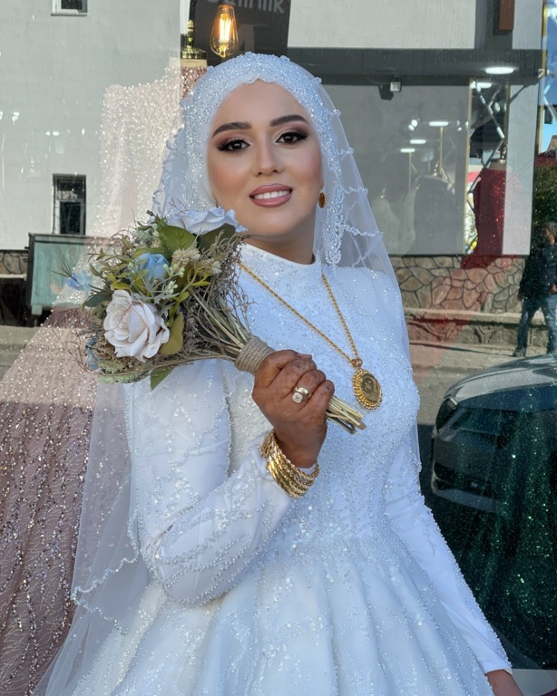 Alinda Bayan Kuaförü