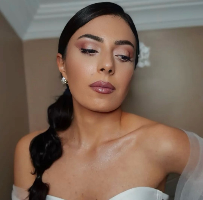 Zümrüt Kocamaz MUA