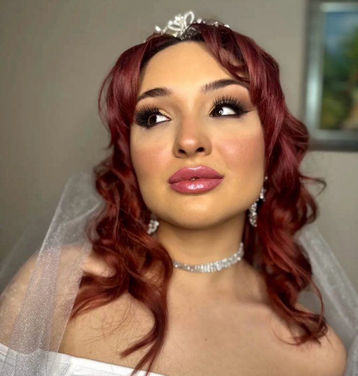 Zümrüt Kocamaz MUA