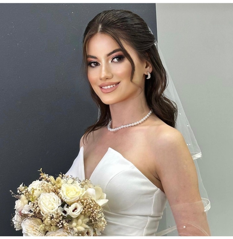 Melike Saç Tasarım 