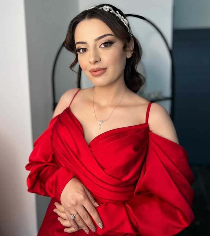 Rozis Pro Makeup Studio