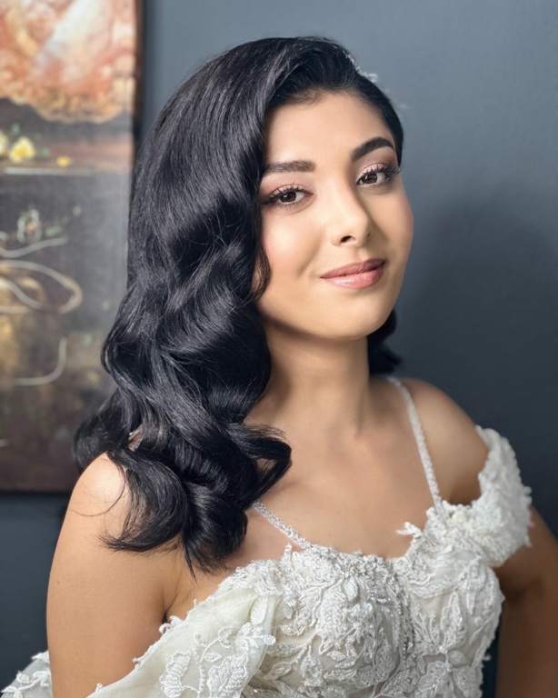 Nazmi Bayan Kuaförü